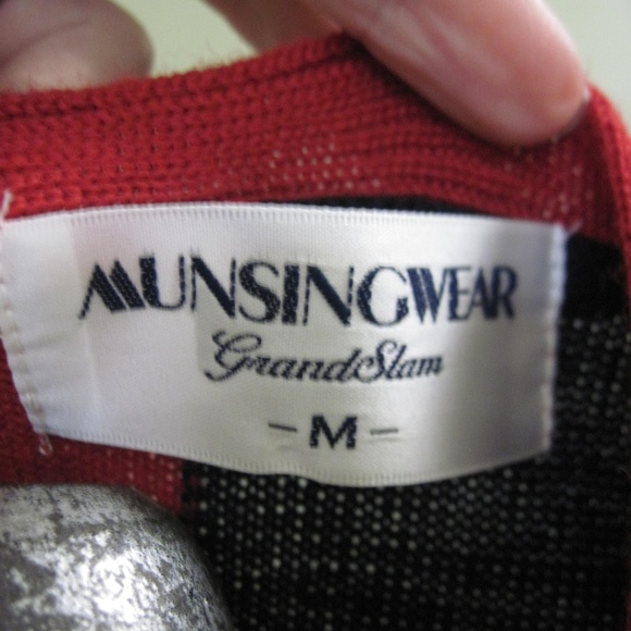 Vintage Penguin Sweater vest - Picture 5 of 5